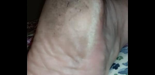  Feet wife slippers dirty soles